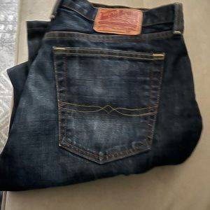 Great condition Lucky Brand Relaxed Bootleg Mens Jeans Tag 34/32 Made in the USA